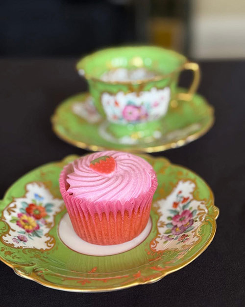 strawberry cupcake